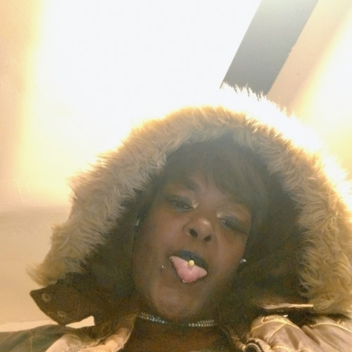 Peaches L. profile photo