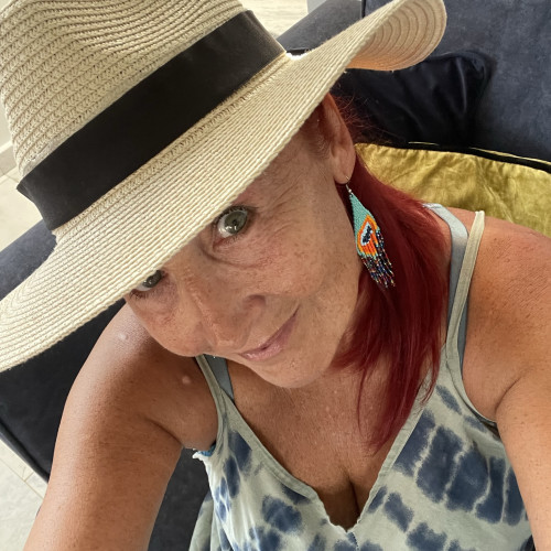 Chantal W. profile photo