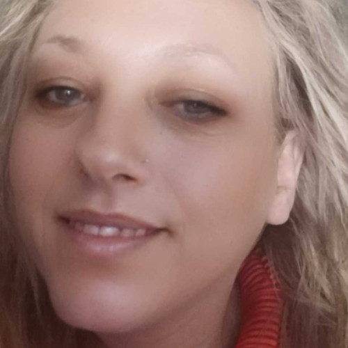 daisy L. profile photo