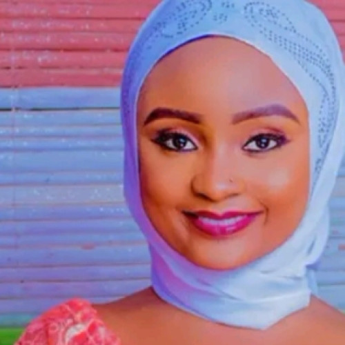 Fatimah  Y.