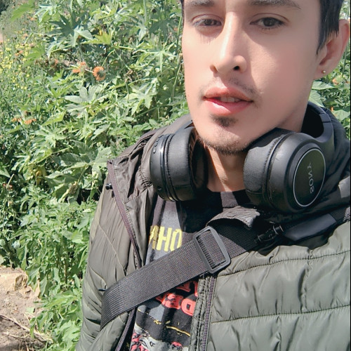 Dhey C. profile photo