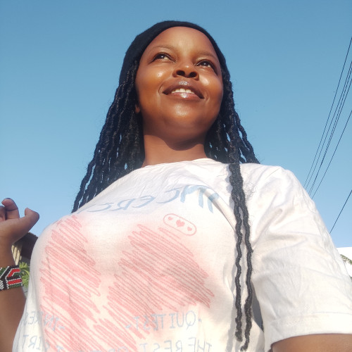 Jully  M. profile photo