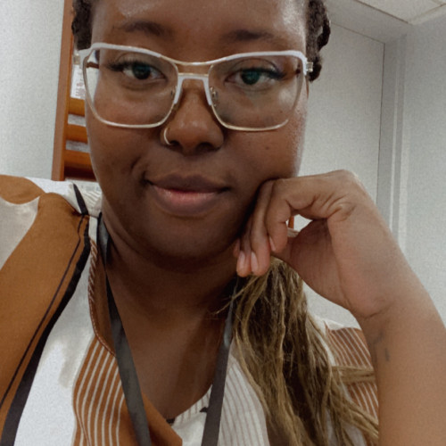 Esther O. profile photo