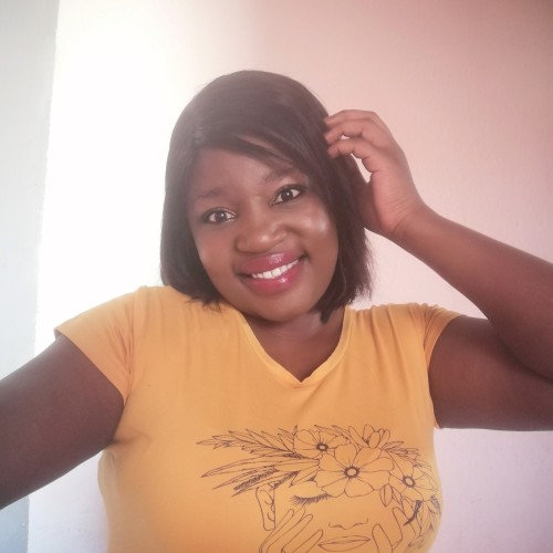 Ayanda M.