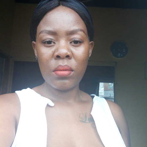 Tee M. profile photo