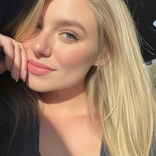 Emily C. profile photo