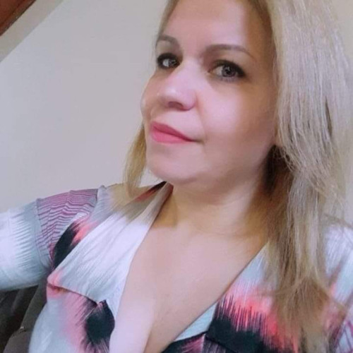 Estela P. profile photo