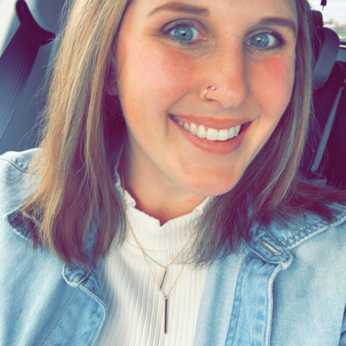 Elle C. profile photo