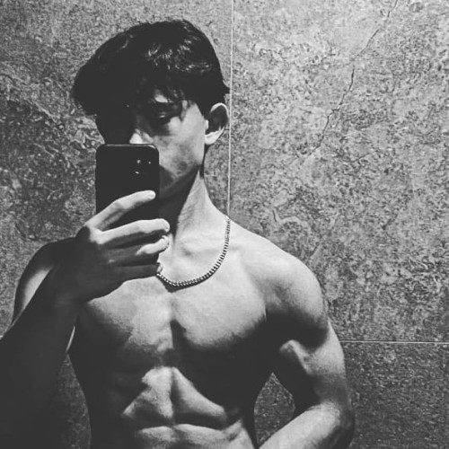 Hicham K.