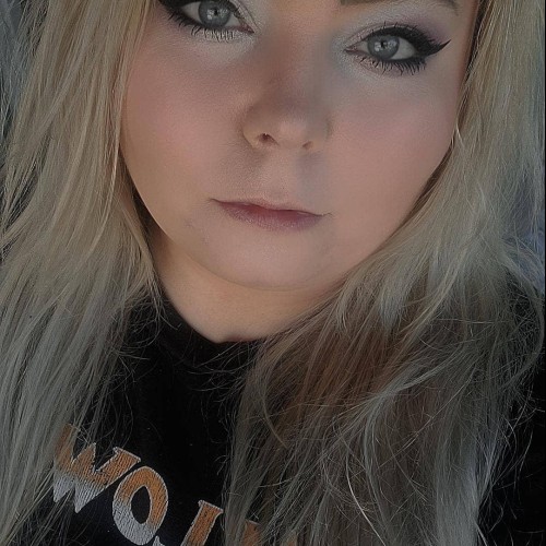 Dezirae  S. profile photo