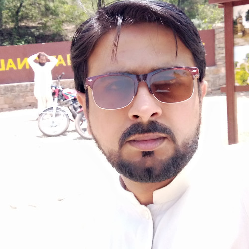 Zeeshan  M.