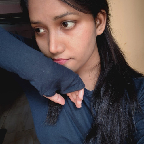 Aditi v. profile photo