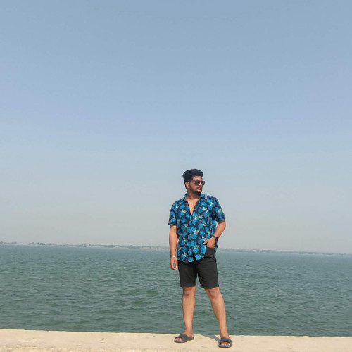 Anv E. profile photo
