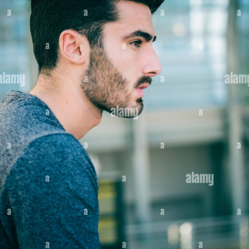 RADOUANE E. profile photo