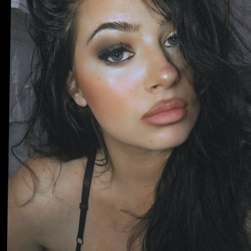 Elliemias  M. profile photo