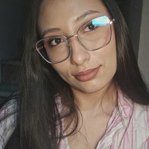 Lia R. profile photo