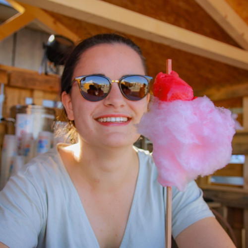 Claire L. profile photo