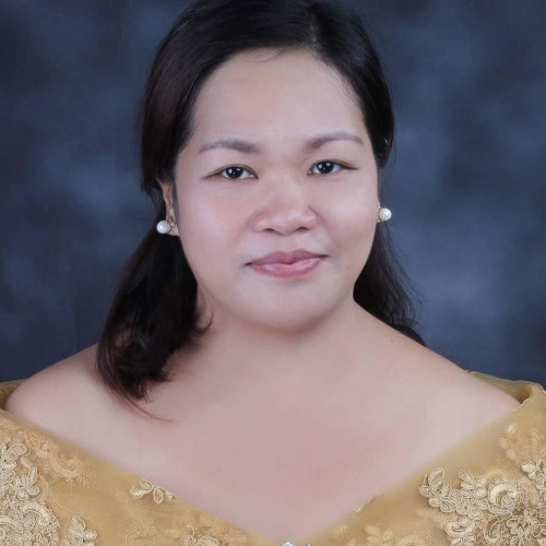 yolly m. profile photo