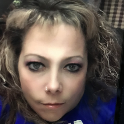 Candi L. profile photo