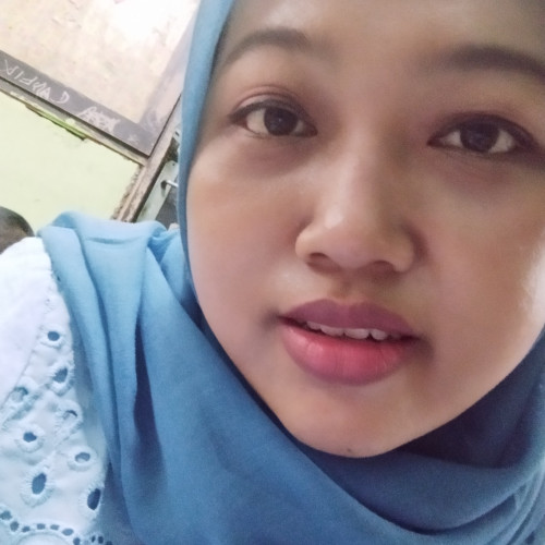 Fitria W. profile photo