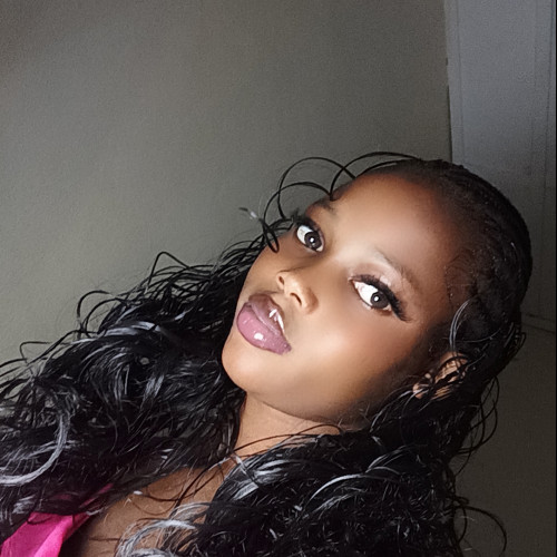 Oluwatosin   . profile photo