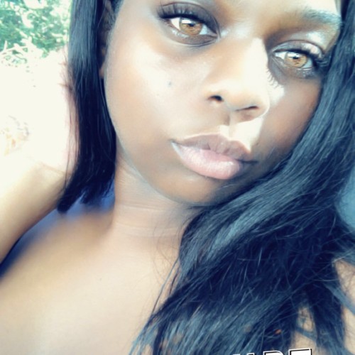TahJanay W.