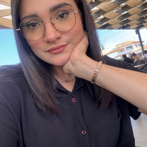 Liz R. profile photo