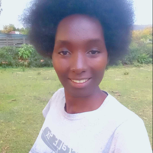 Emmah R. profile photo