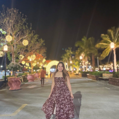 Mariel N. profile photo