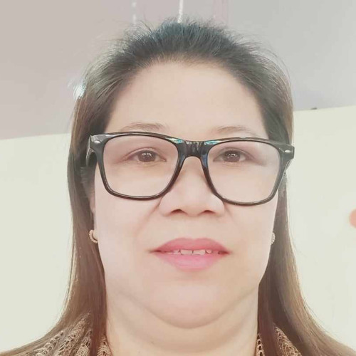 Claire L. profile photo