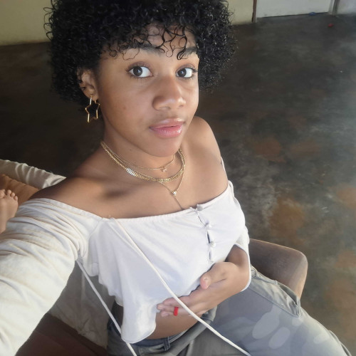 bladiangela a. profile photo
