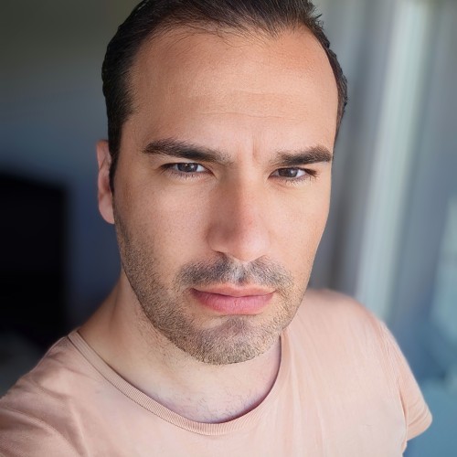 Emin M.