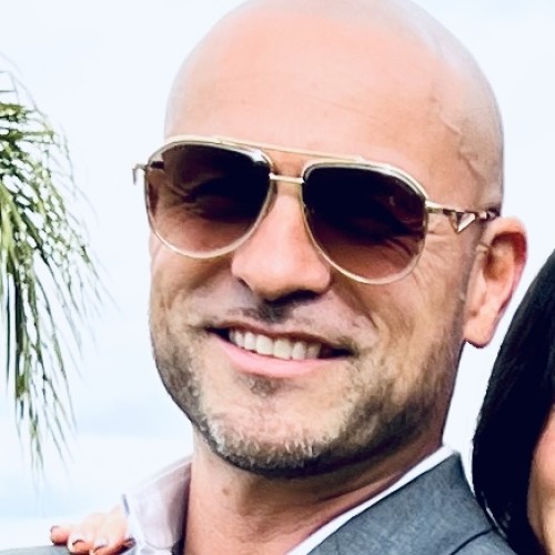 Cesar  U.