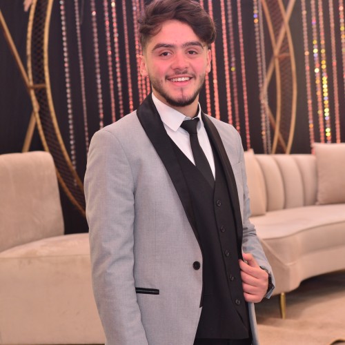 Chakib  B.