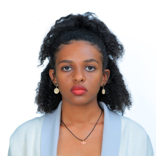 Lidiya  H.