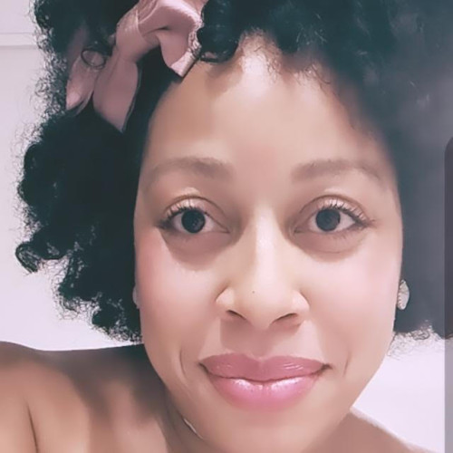 Charmaine W. profile photo