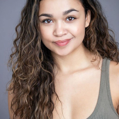 Lia  D.