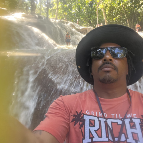 Antjuan B. profile photo