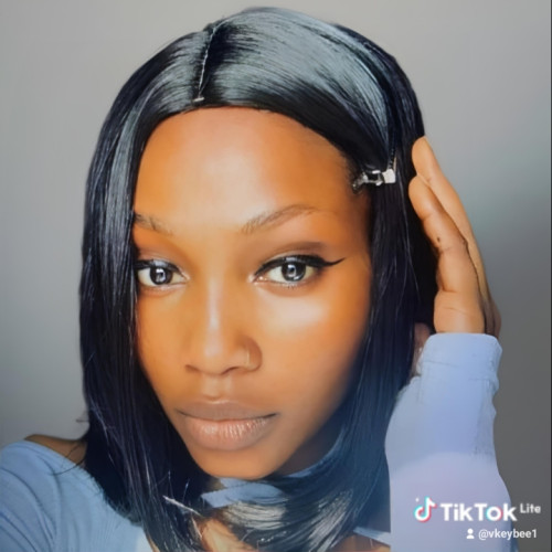 Victoria  L. profile photo