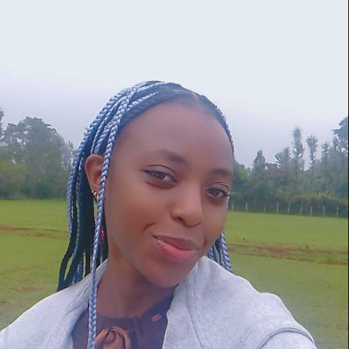 Julie M. profile photo