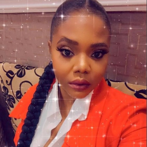 Flora E. profile photo