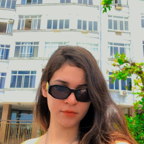 Eduarda  B.