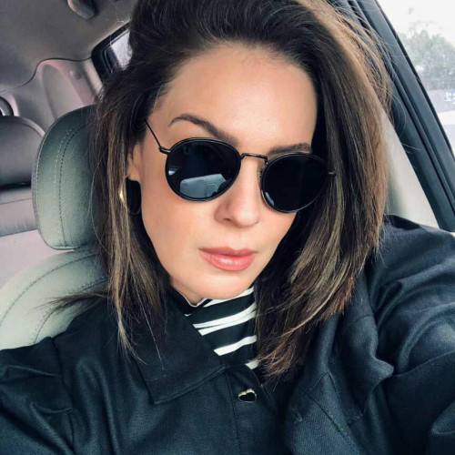 Ella j.