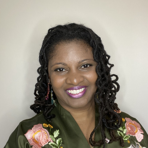 Dee B. profile photo