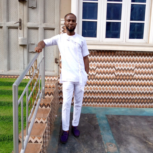 Stephen  U. profile photo