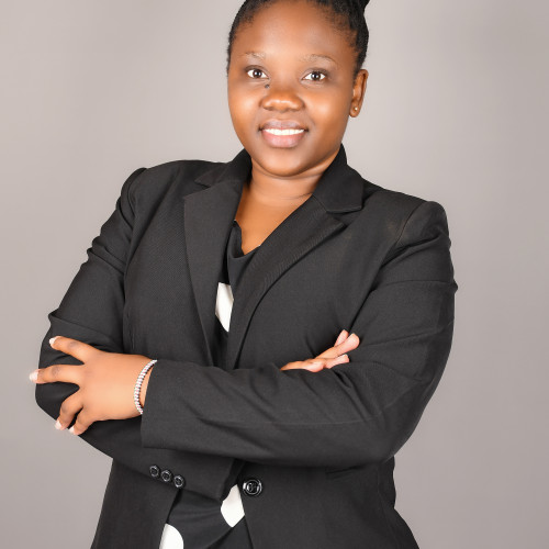 starshiakhelina M. profile photo