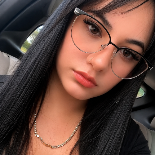 LunaVibe F. profile photo