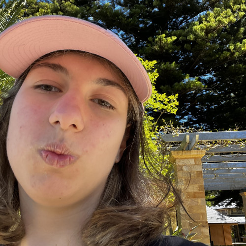 Claudia G. profile photo