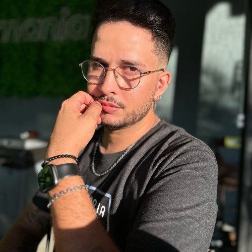 Viní C. profile photo