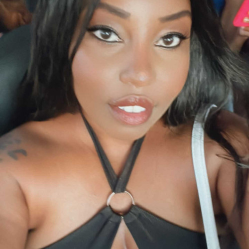 Vee N.